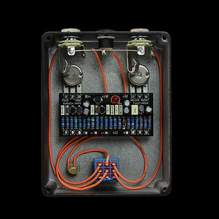 Magic Pedals Fuzzthrone