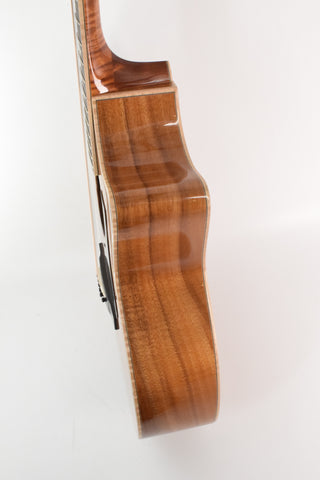 Eastman AC622CE Limited Edition Koa Acoustic-Electric Guitar