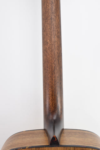 Eastman E3OMe Orchestra Model Acoustic-Electric Guitar - Natural