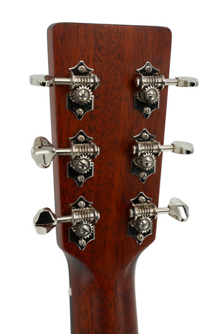 Eastman E1 OM Cutaway Deluxe Acoustic Electric Orchestra Model - Natural