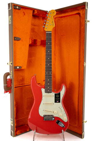 Fender American Vintage II 1961 Stratocaster - Fiesta Red - Ser. V2441401