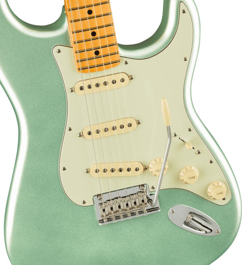 Fender American Professional II Stratocaster - Maple Fingerboard - Mystic Surf Green