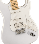 Fender Juanes Stratocaster - Maple Fingerboard - Luna White