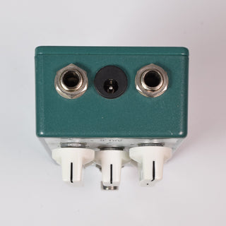 Used EarthQuaker Devices The Depths Optical Vibe Machine V1