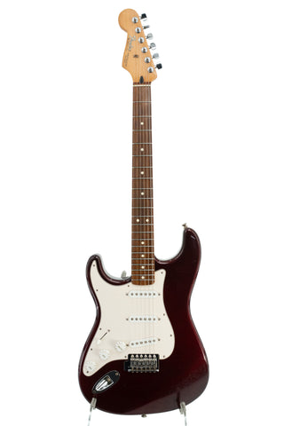 Used Fender Standard Stratocaster Left Handed 2003 - Midnight Wine