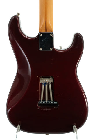 Used Fender Standard Stratocaster Left Handed 2003 - Midnight Wine