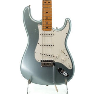 Used Fender Custom Shop Limited Edition 1966 Stratocaster Closet Classic Firemist Silver