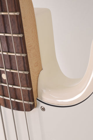 Used Fender Mexican Standard Precision Bass - Arctic White with Rosewood Fingerboard 2016