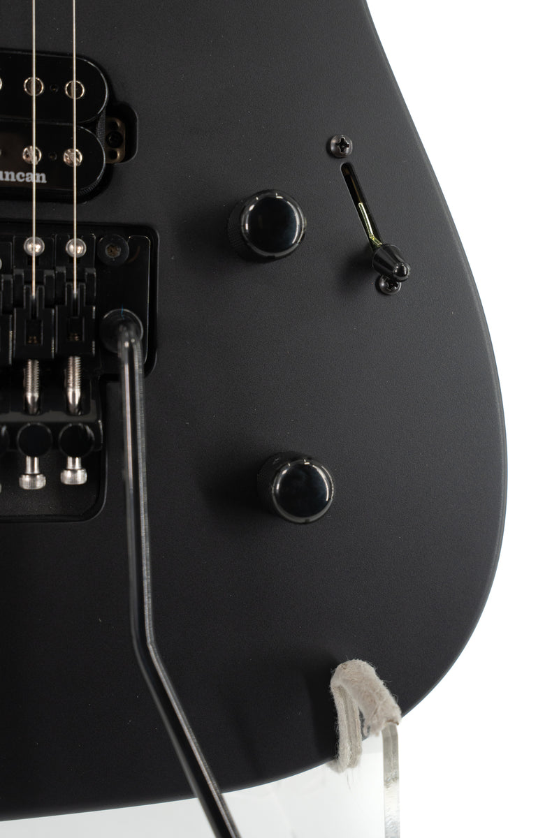 Jackson American Series Virtuoso, Streaky Ebony Fingerboard, Satin Black - Ser. JAS2300642