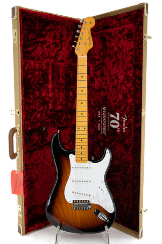 Fender 70th Anniversary American Vintage II 1954 Stratocaster - 2 Color Sunburst - B-Stock
