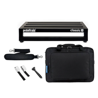Pedaltrain Classic Jr in Deluxe Soft Case